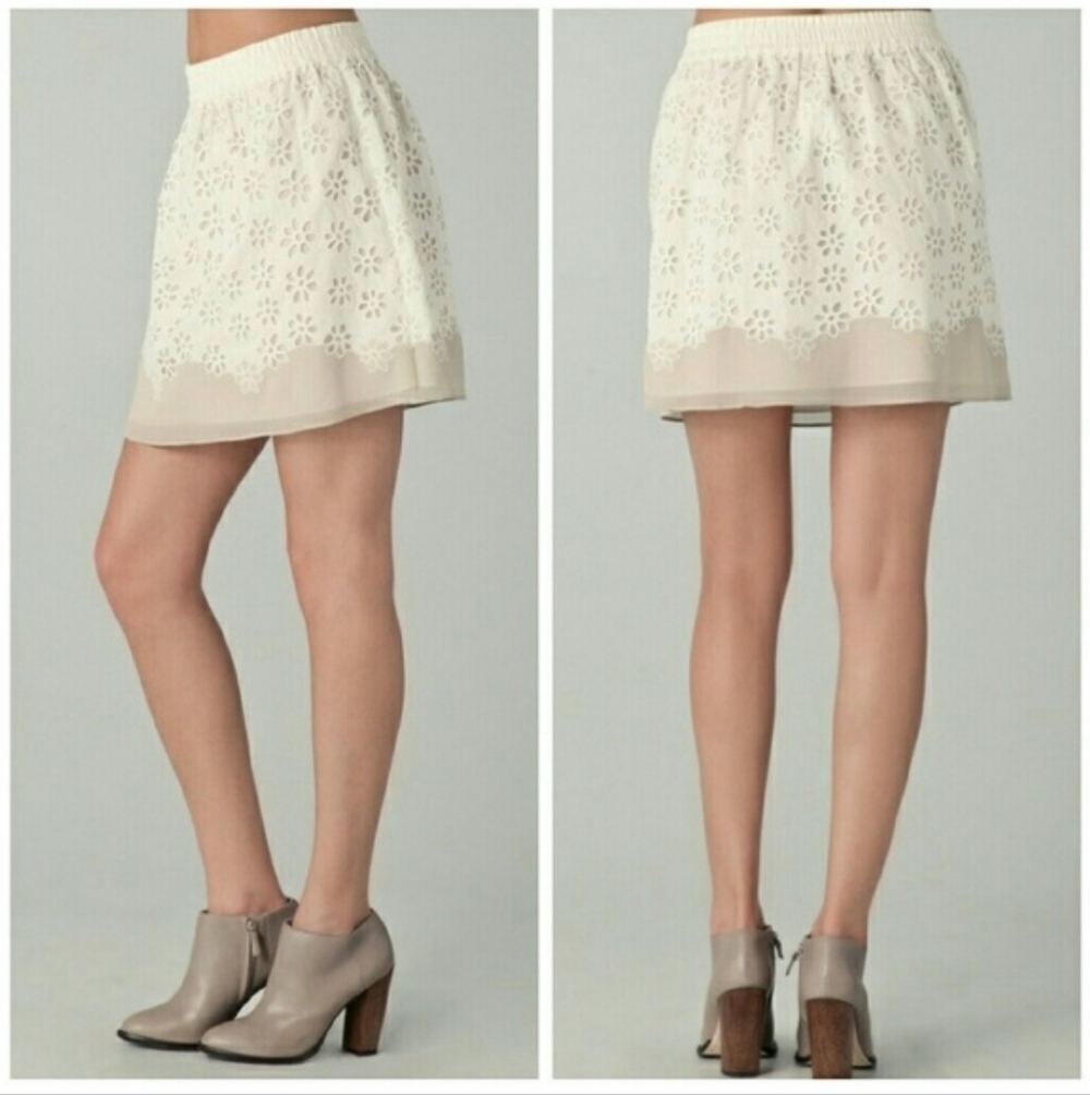 CLUB MONACO | Eyelet Skirt Cotton Silk Trim Cream Sz 2